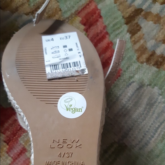 NEW LOOK ESPADRILLES - Picture 6 of 6